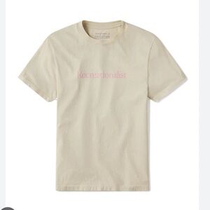 Outdoor Voices “Recreationalist” graphic tee